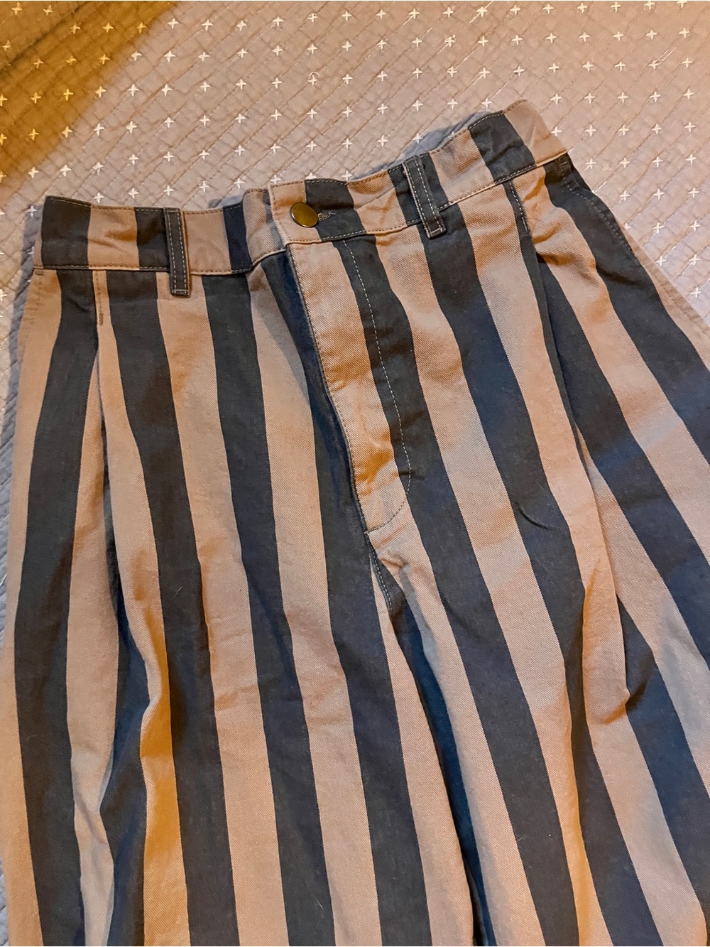 Wide-Leg Striped Denim Pants in Rust-Brown and Black - Picture 4 of 5